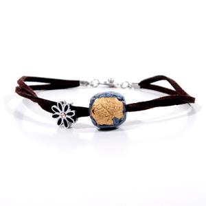 Gold Collection Bracelet with Charm - Leaves Design