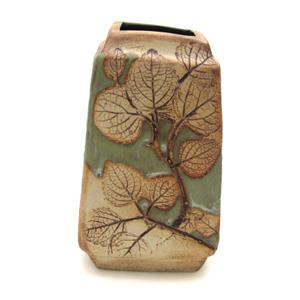 Table Vase - Leaves Design