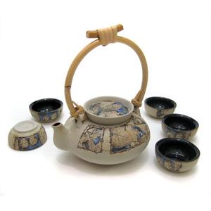 Tea Set with 1 Tea Pot and 5 Cups - Leaves Design